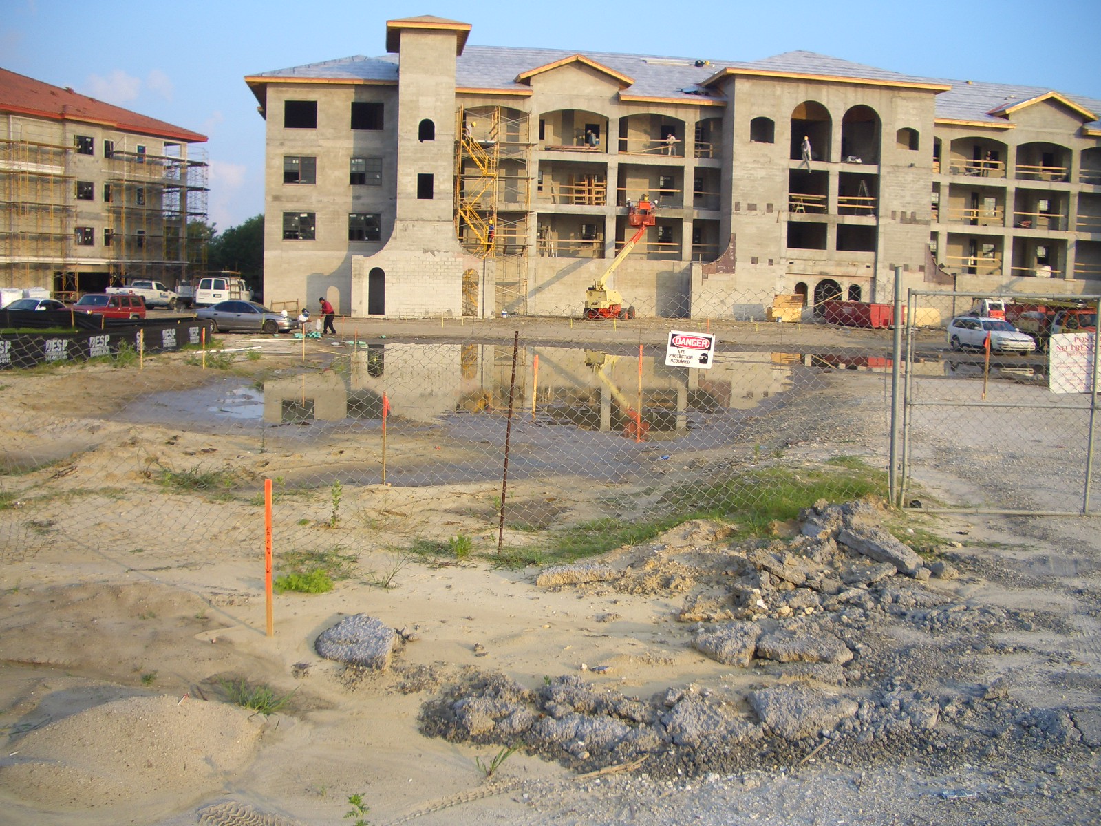 Lake Vista Condos Construction